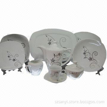 Dinner set, available in square shape